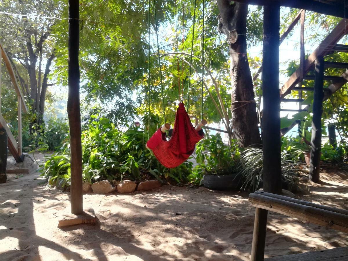 Mufasa Eco Lodge Monkey Bay Bagian luar foto